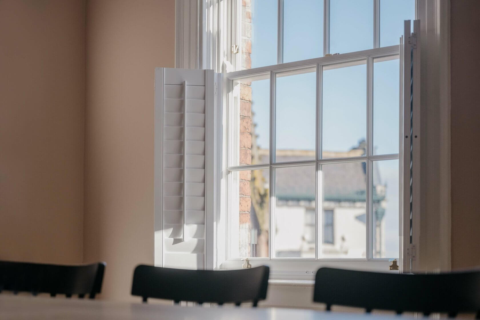 Making the Most of Natural Light with Quality Sash Windows
